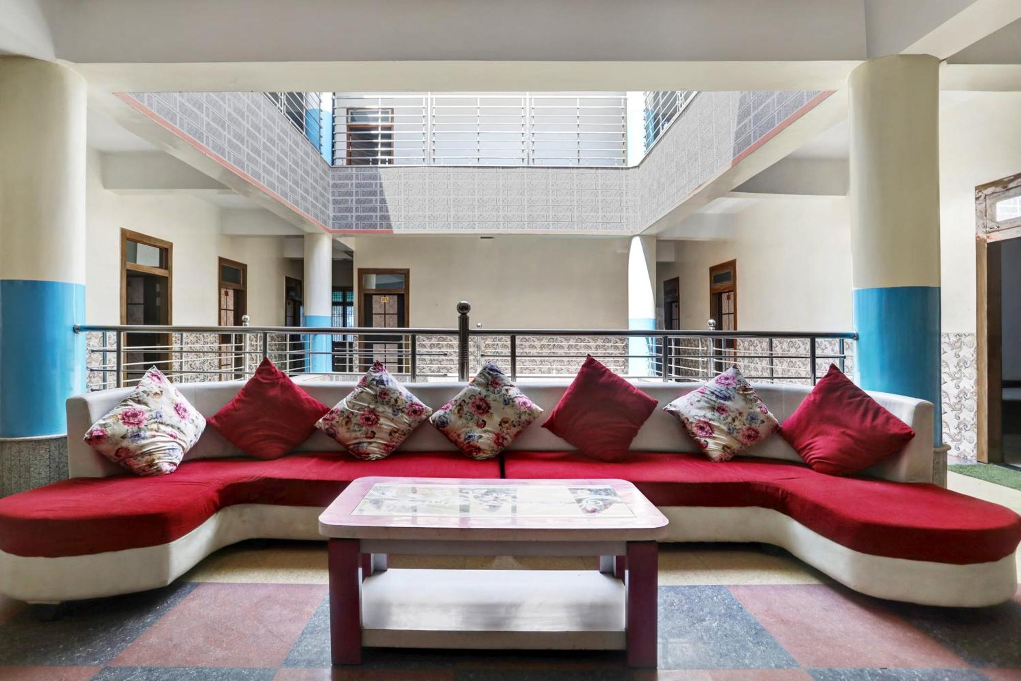 Hotel O Pratap Plaza Bharatpur Exteriör bild